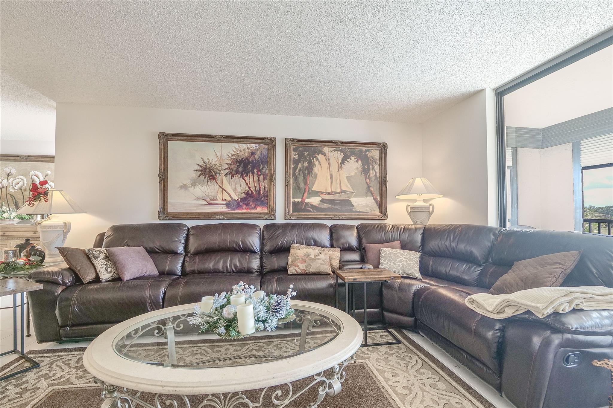 3591 Environ Blvd 401-A