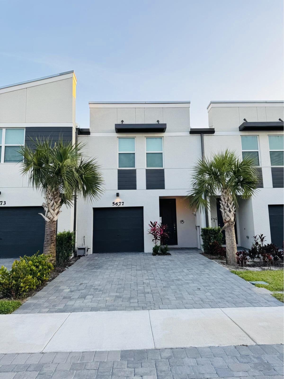 5677 MENTMORE Drive 5677