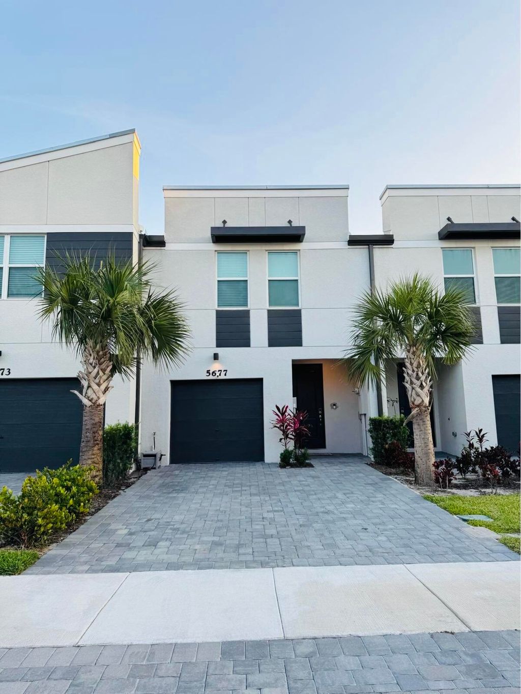 Photo of 5677 MENTMORE Drive #5677, Mangonia Park, FL 33407 (MLS # B26054972)