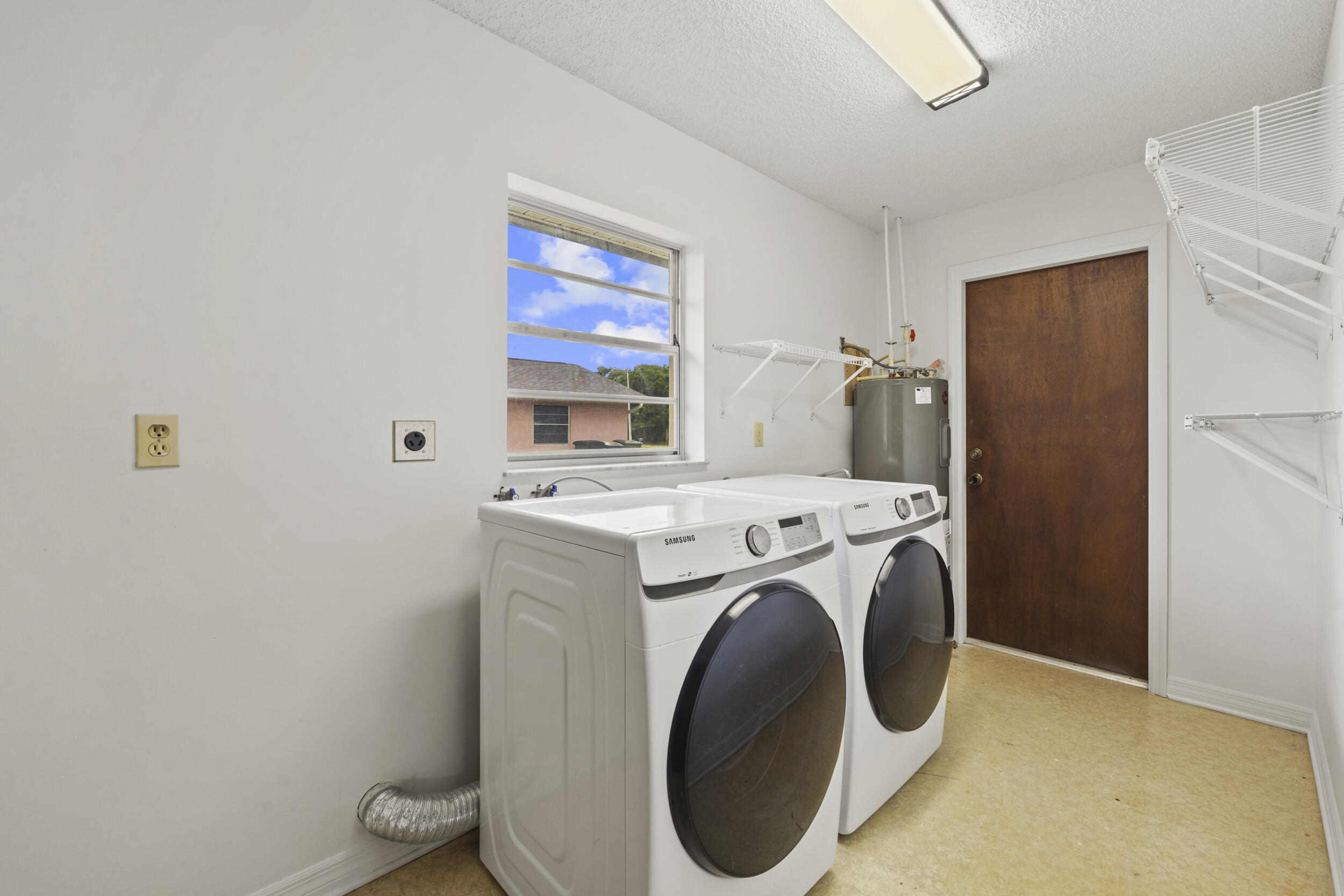 QUAIL ACRES - Residential