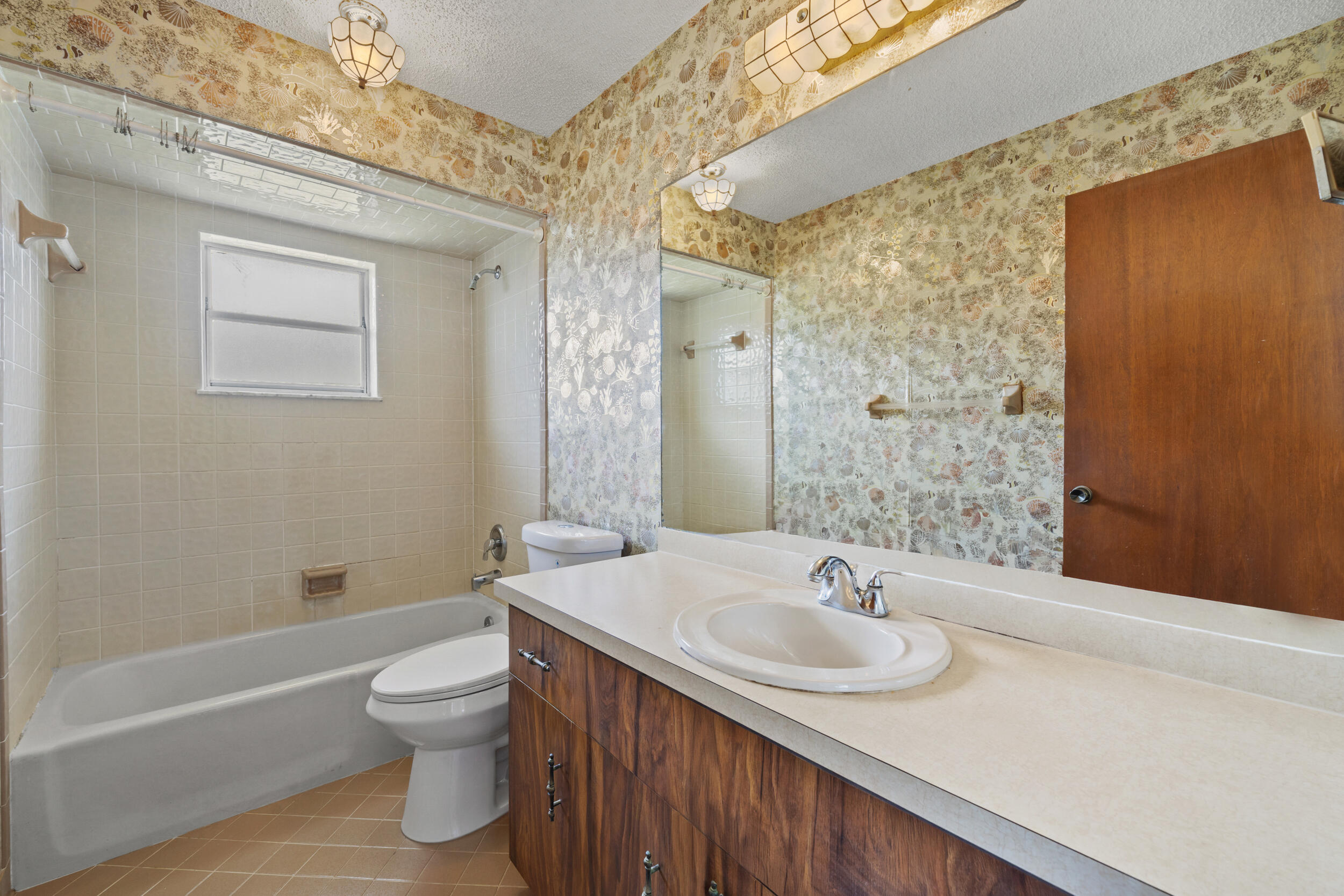 QUAIL ACRES - Residential