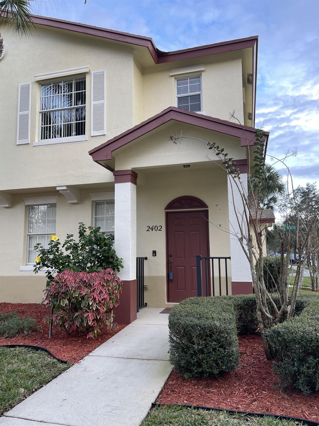 Photo of 2402 SE Santos Drive, Port Saint Lucie, FL 34952 (MLS # F10417945)