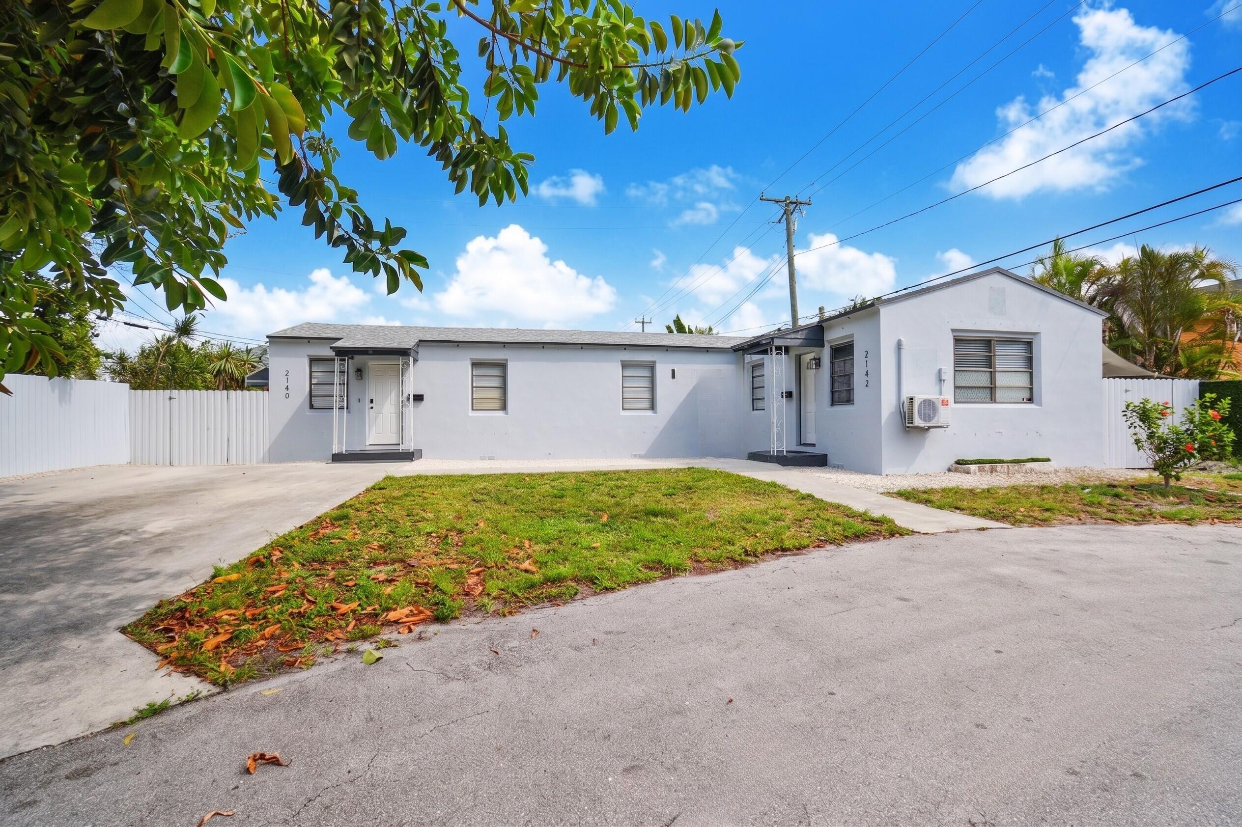 HARRIS ESTATES - Residential Income