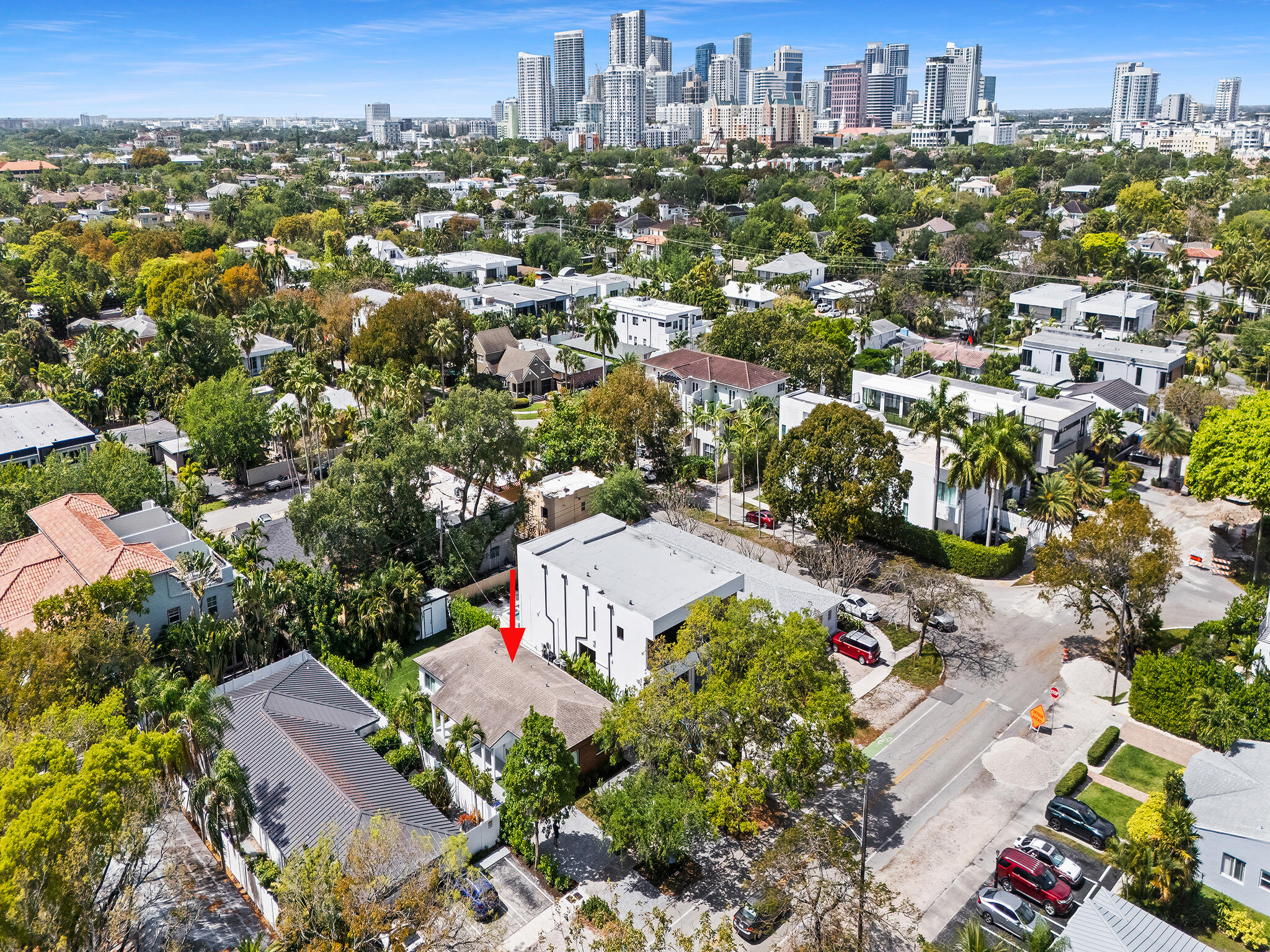 LAS OLAS PARK CORR PLAT - Residential Income