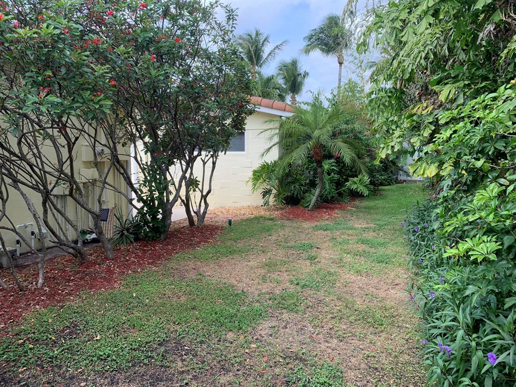 LIGHTHOUSE POINT 2ND SEC - Residential Lease