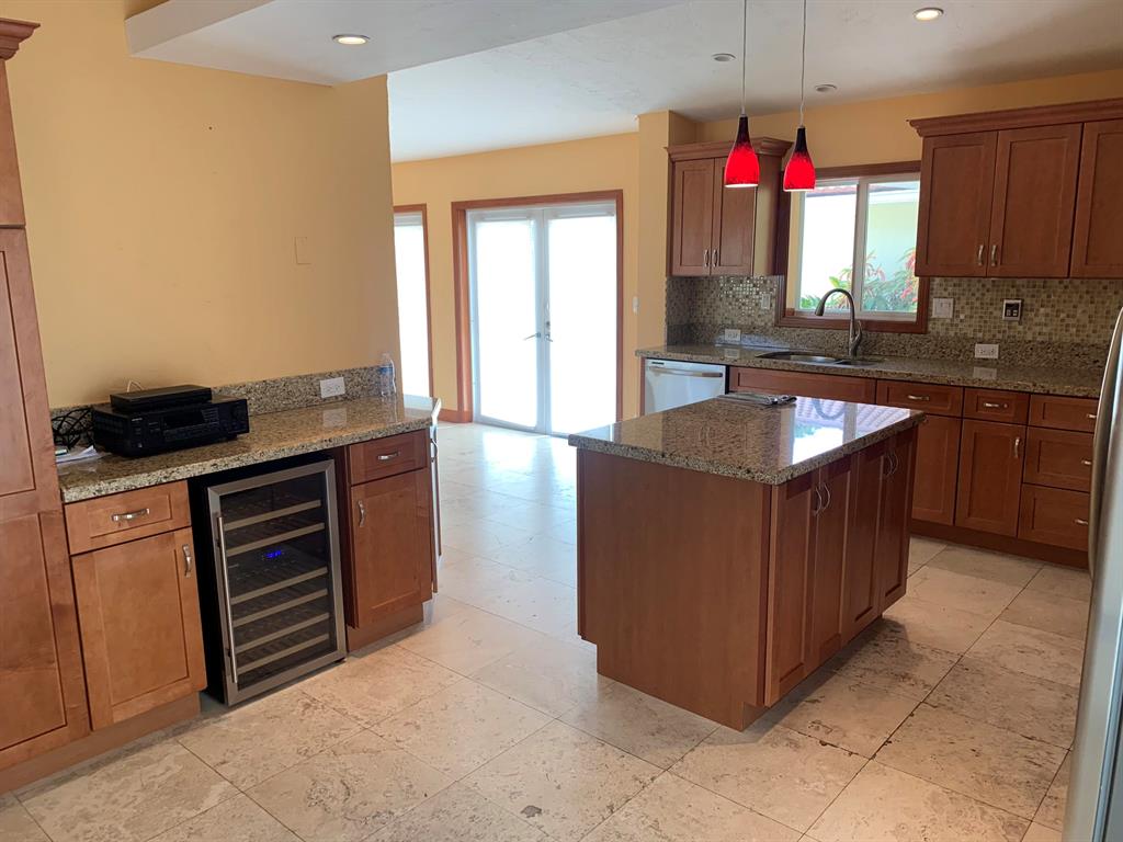 LIGHTHOUSE POINT 2ND SEC - Residential Lease