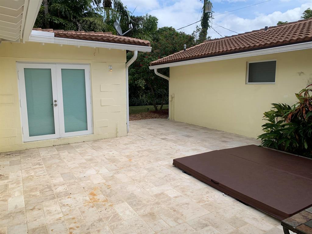 LIGHTHOUSE POINT 2ND SEC - Residential Lease