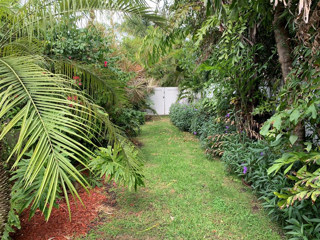 LIGHTHOUSE POINT 2ND SEC - Residential Lease