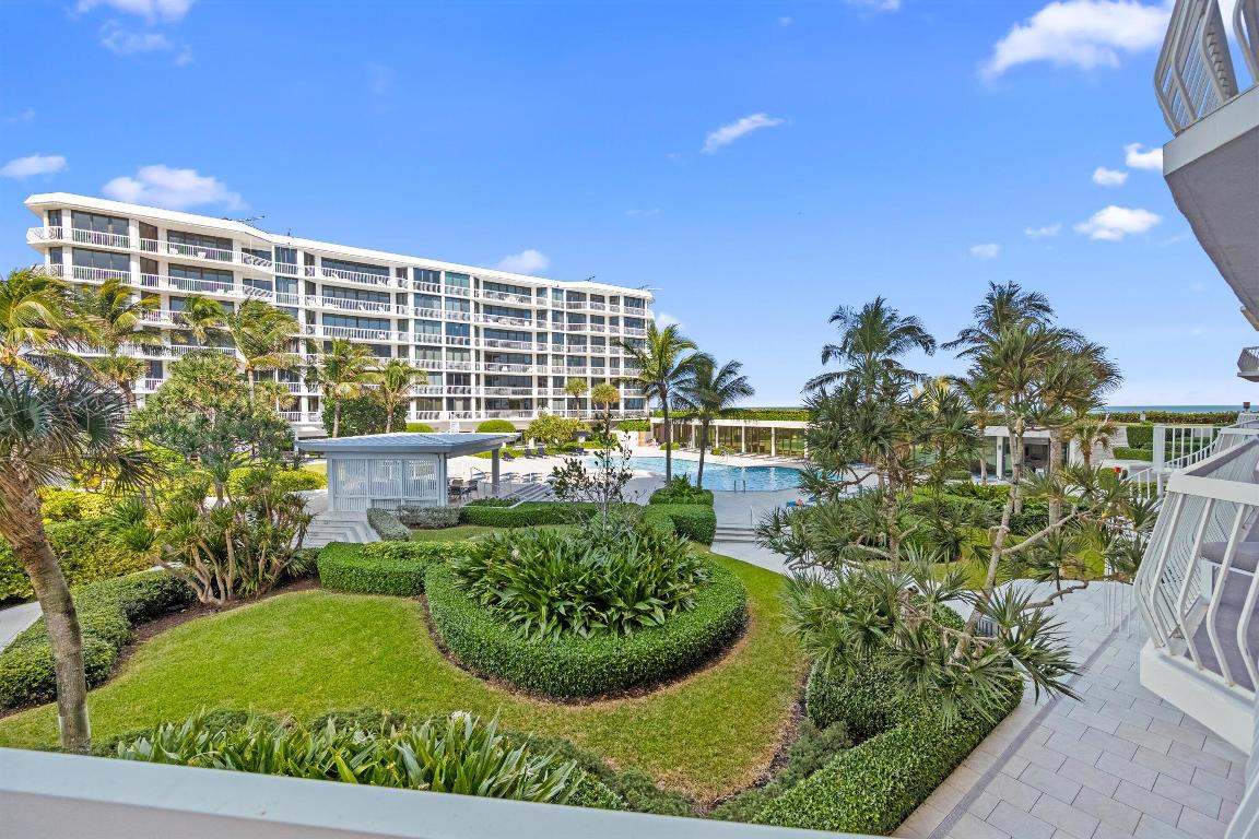 2100 COND AT SLOANS CURVE - Residential