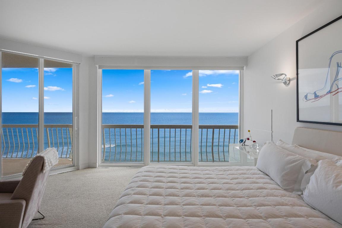 2100 COND AT SLOANS CURVE - Residential