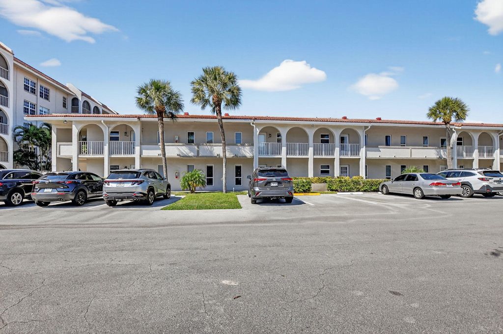 Photo of 250 NE 20th Street #1170, Boca Raton, FL 33431 (MLS # R11168170)