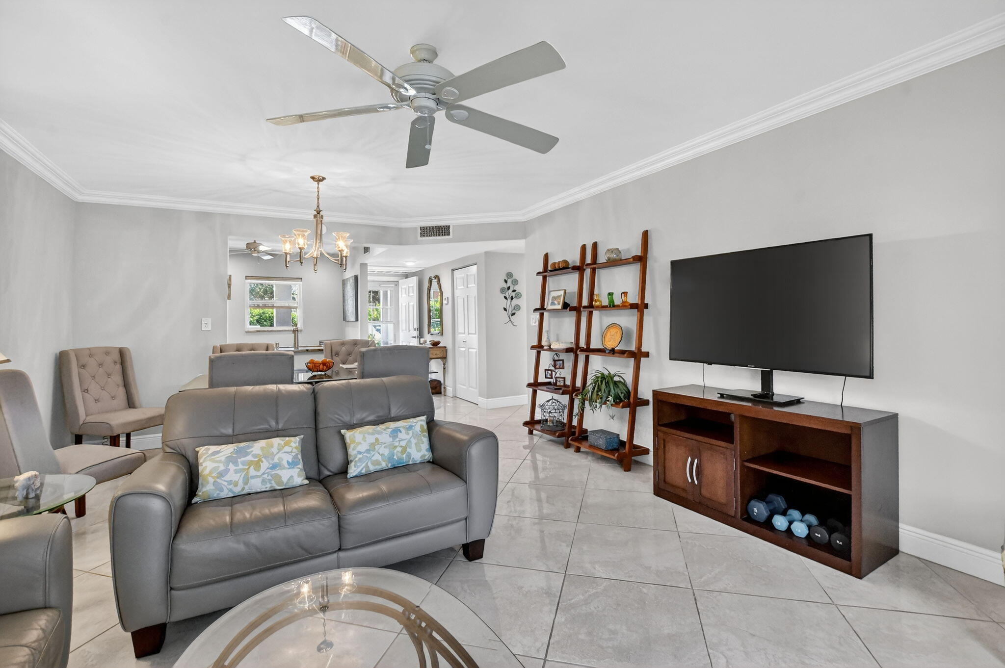 TIERRA DEL SOL CONDO - Residential