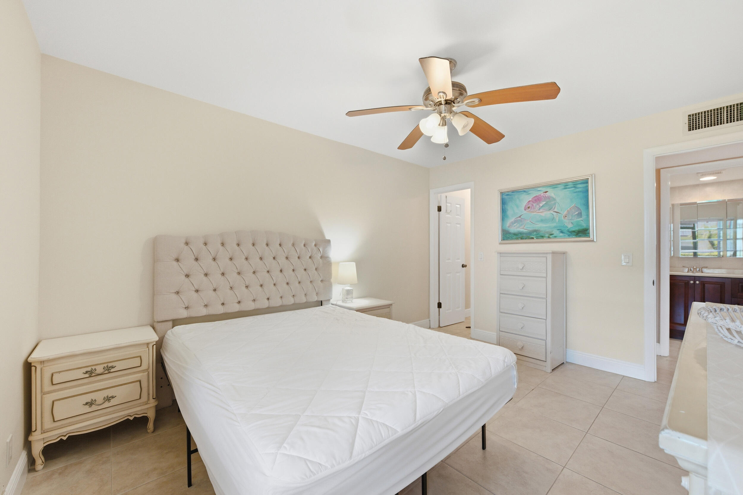 KINGS POINT NORMANDY CONDOS - Residential Lease
