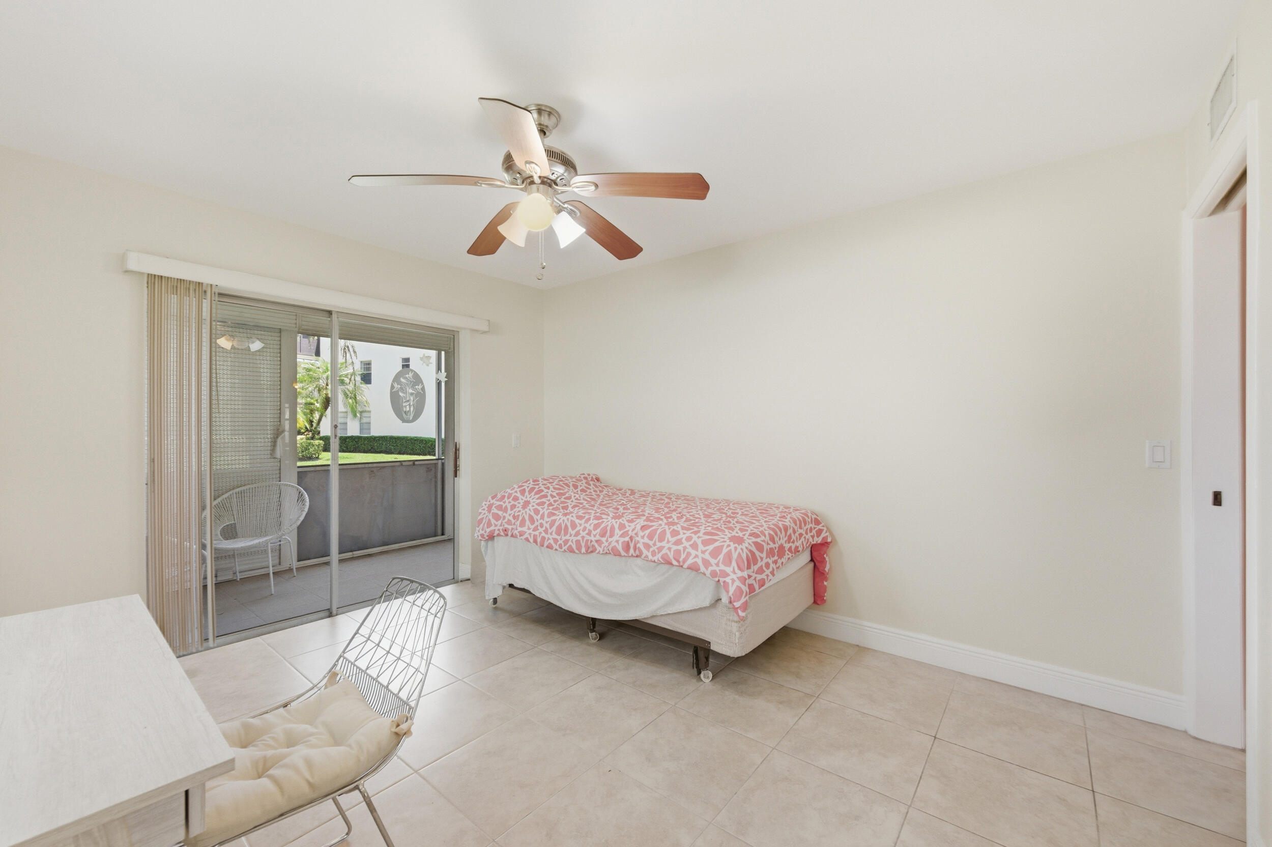 KINGS POINT NORMANDY CONDOS - Residential Lease