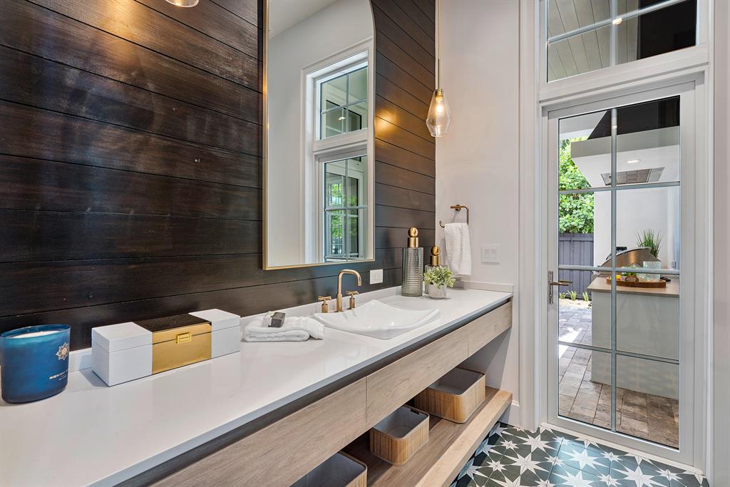 SPANISH RIVER LAND - Residential