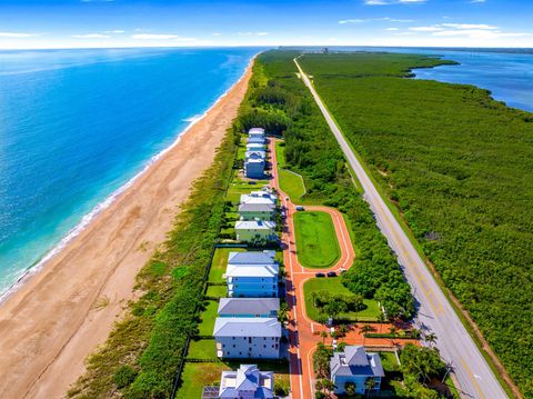 A home in Hutchinson Island