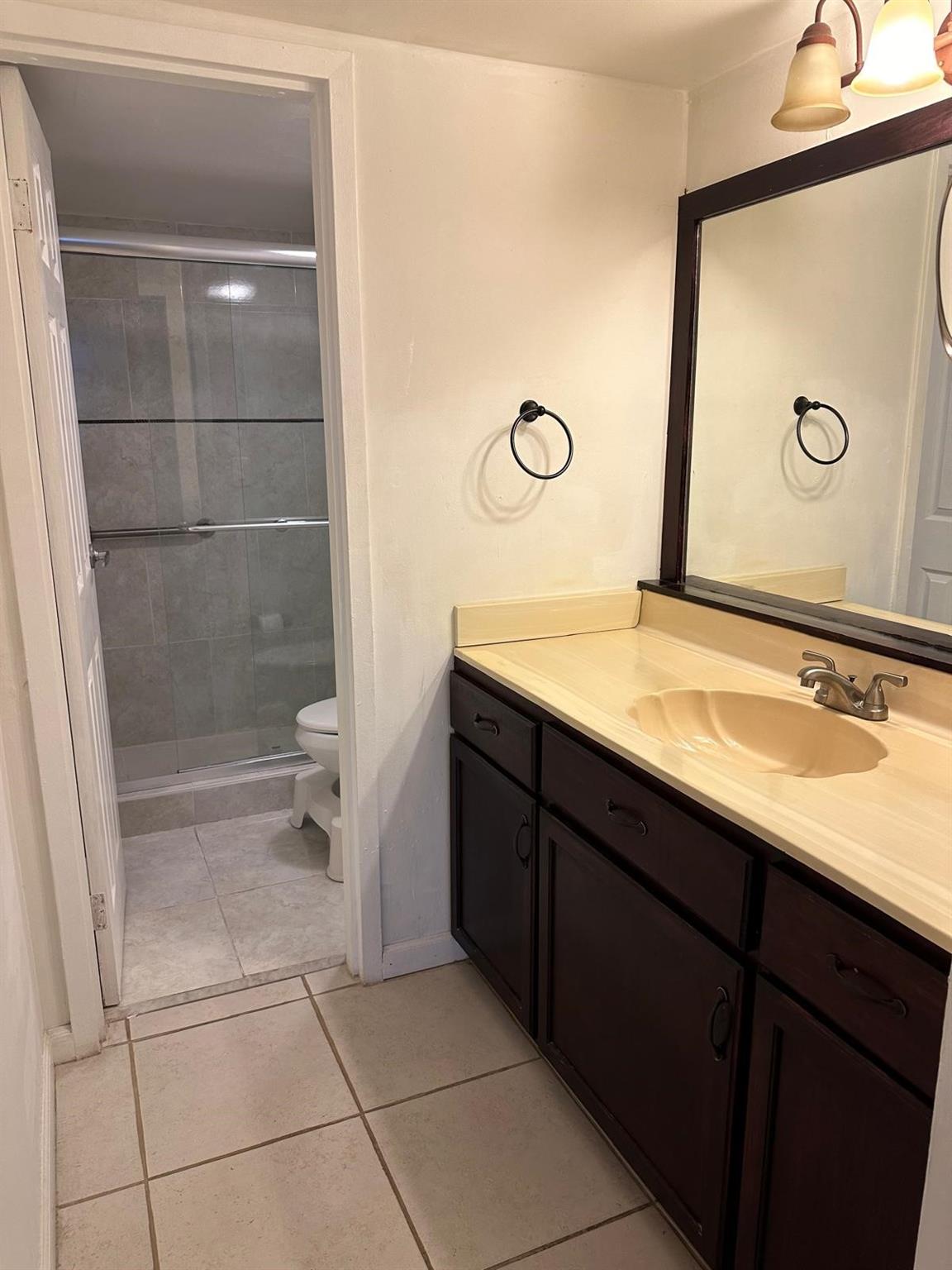 CARLTON BAY CONDO - Residential