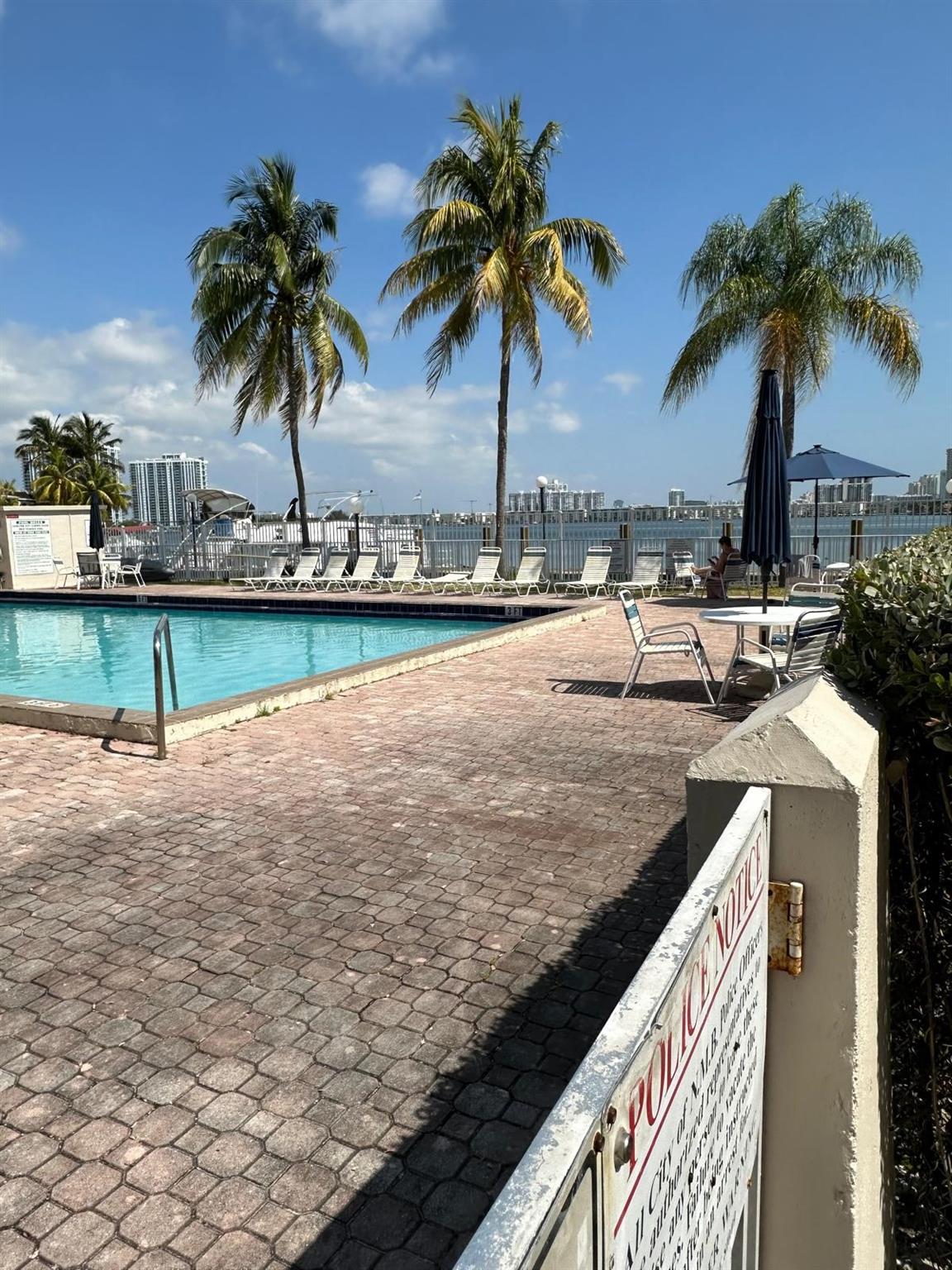 CARLTON BAY CONDO - Residential