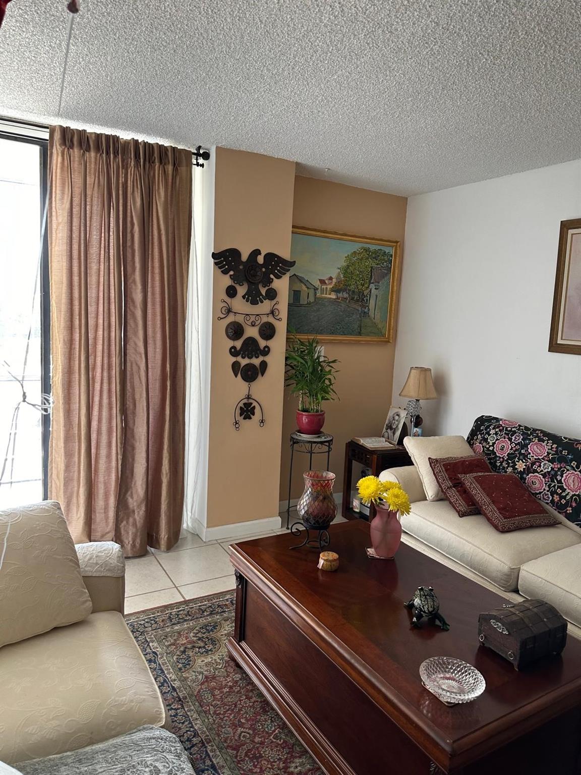 CARLTON BAY CONDO - Residential