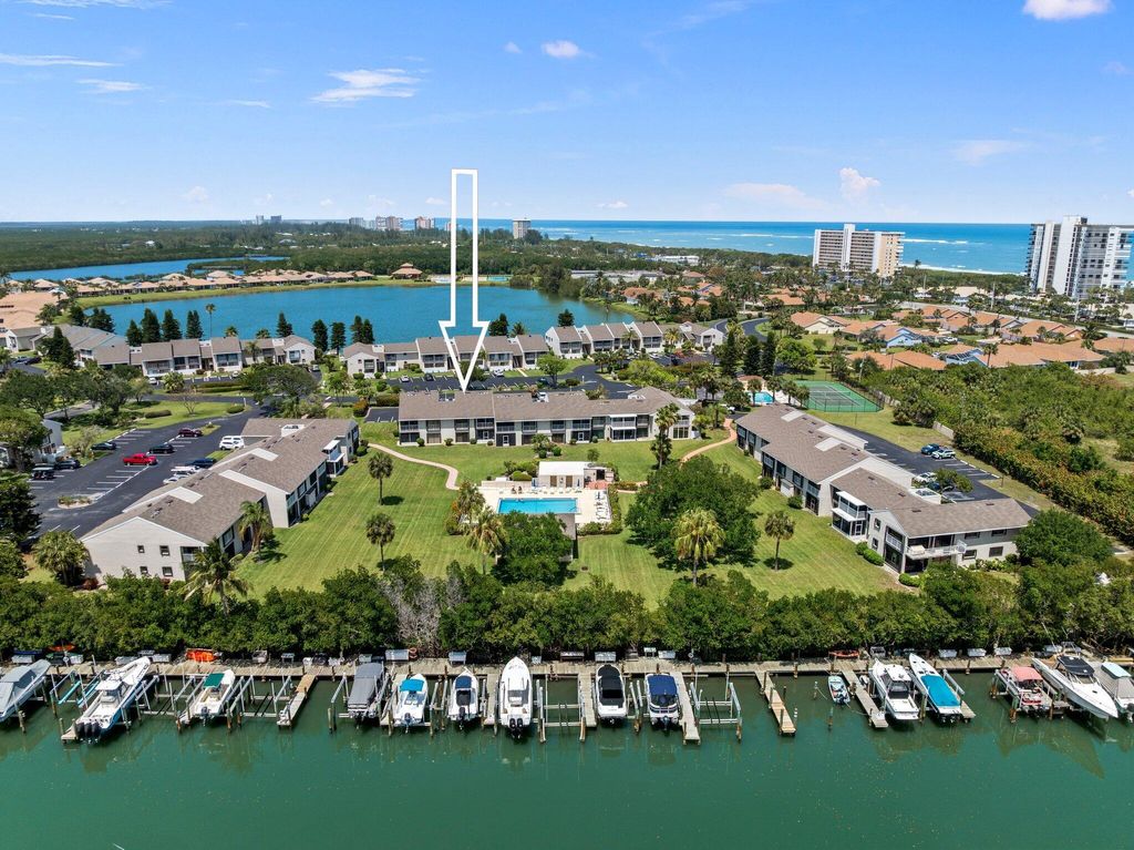 Photo of 3209 S Lakeview Circle #8205, Fort Pierce, FL 34949 (MLS # R11081810)