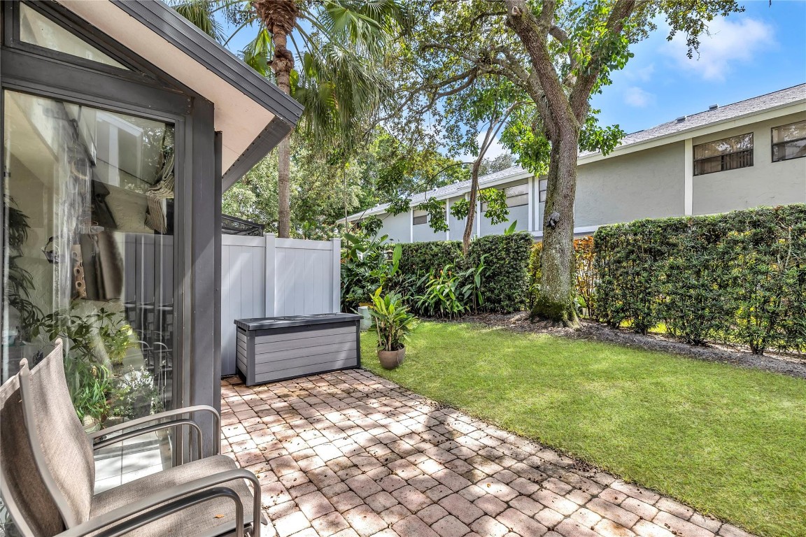 GOLDEN RAINTREE I - Residential