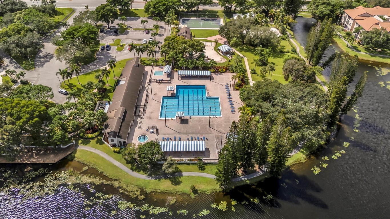 2737 NW 42nd Avenue 2737