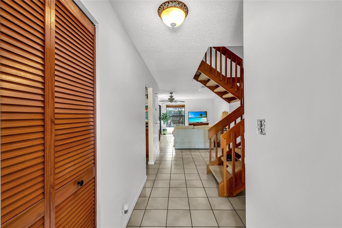 GOLDEN RAINTREE I - Residential