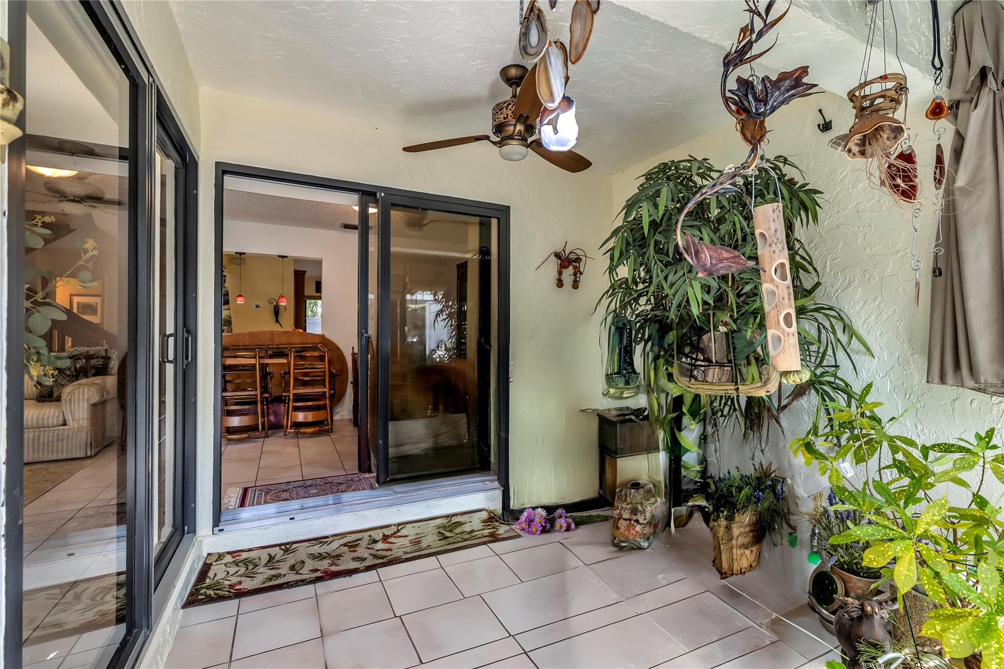 GOLDEN RAINTREE I - Residential