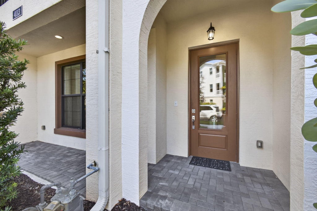 Photo of 4113 Faraday Way, Palm Beach Gardens, FL 33418 (MLS # R11135306)