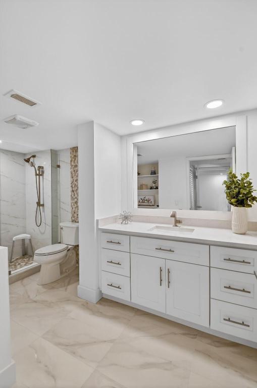 SOUTHPORT AT HUNTERS RUN CONDO - Residential