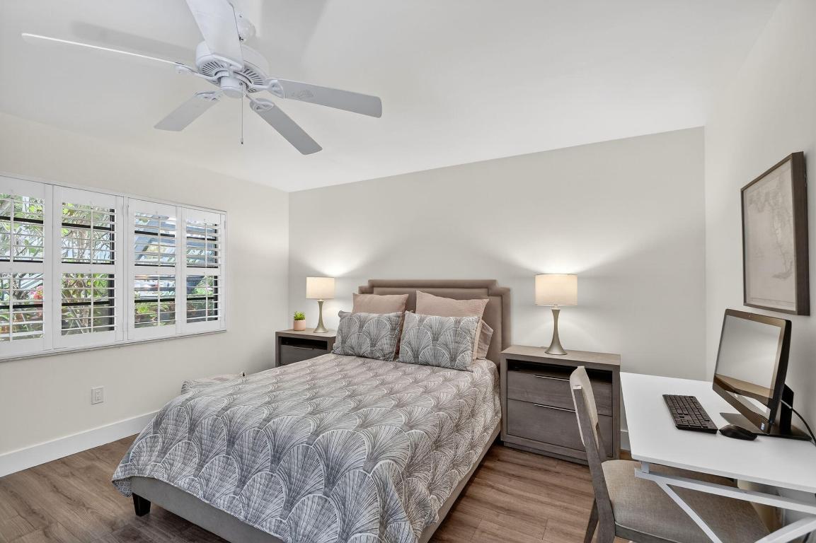 SOUTHPORT AT HUNTERS RUN CONDO - Residential