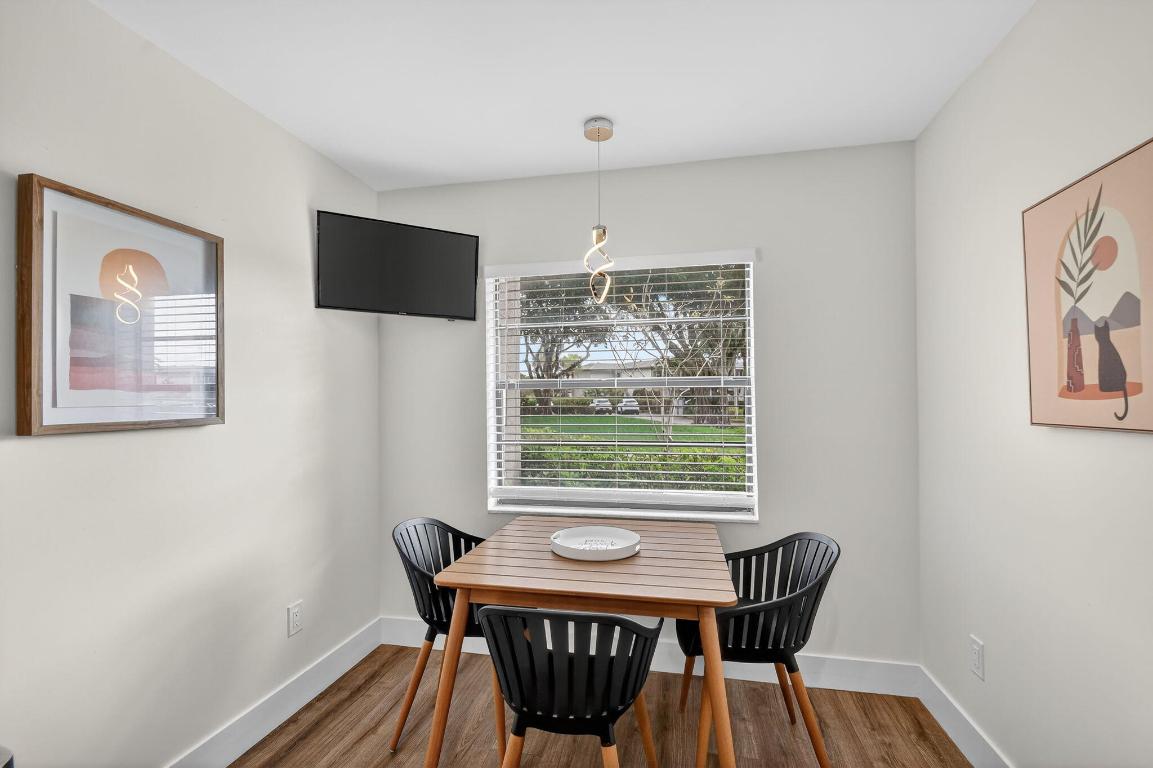 SOUTHPORT AT HUNTERS RUN CONDO - Residential