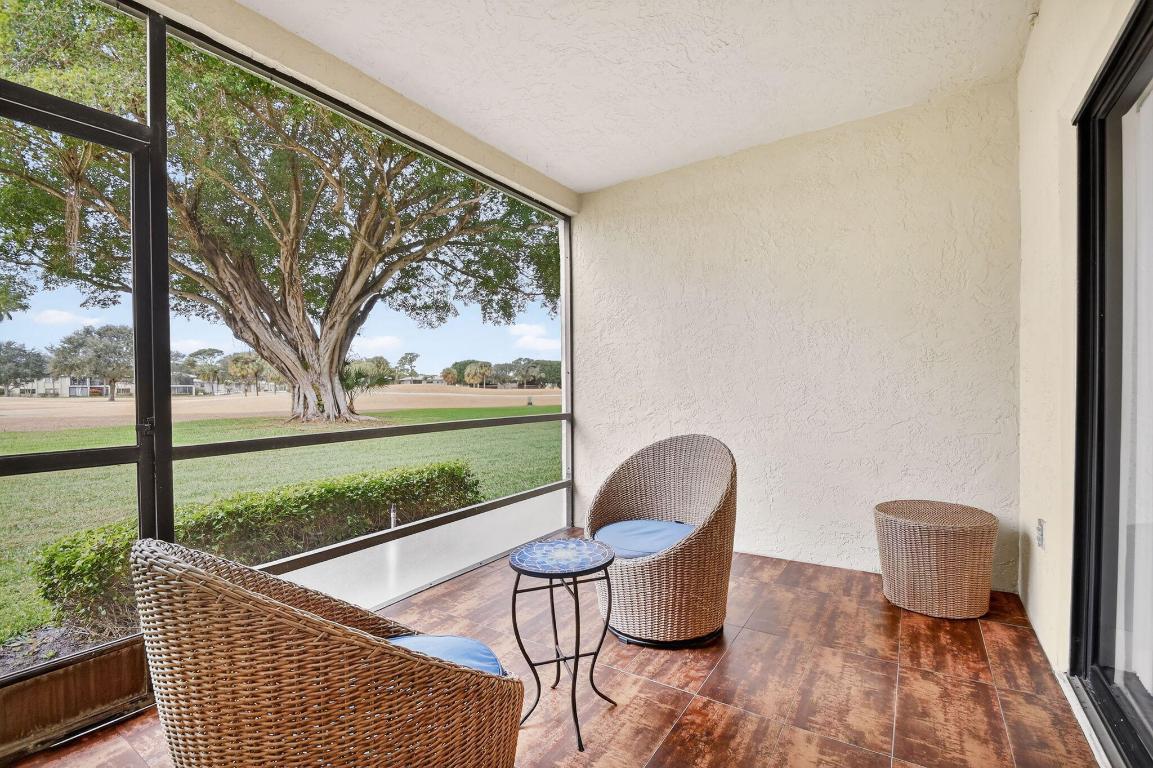 SOUTHPORT AT HUNTERS RUN CONDO - Residential