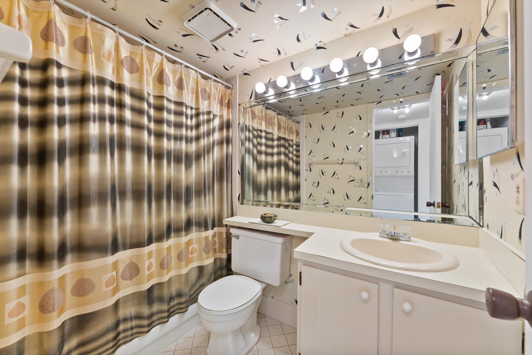 TRADEWINDS C CONDO - Residential