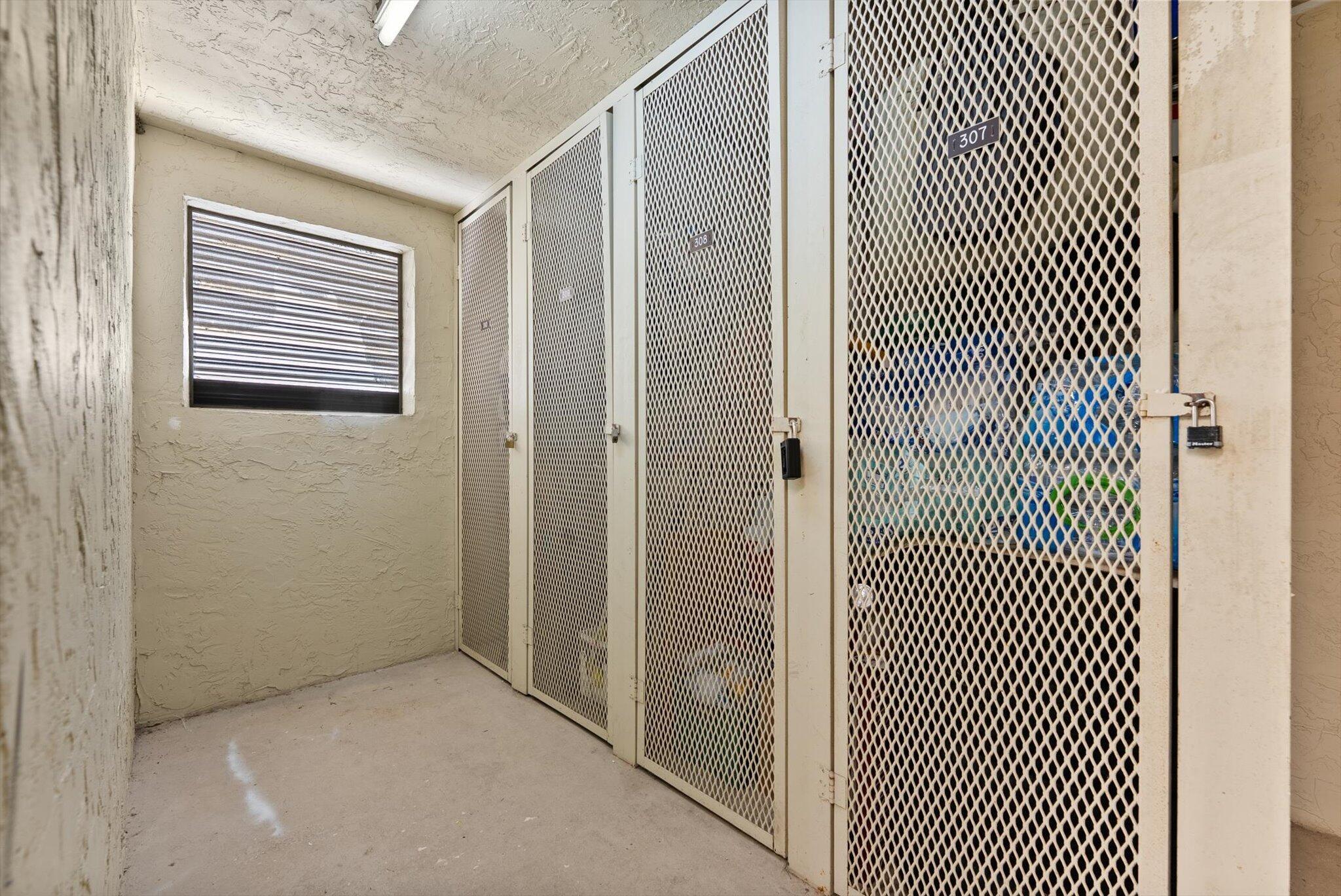 TRADEWINDS C CONDO - Residential