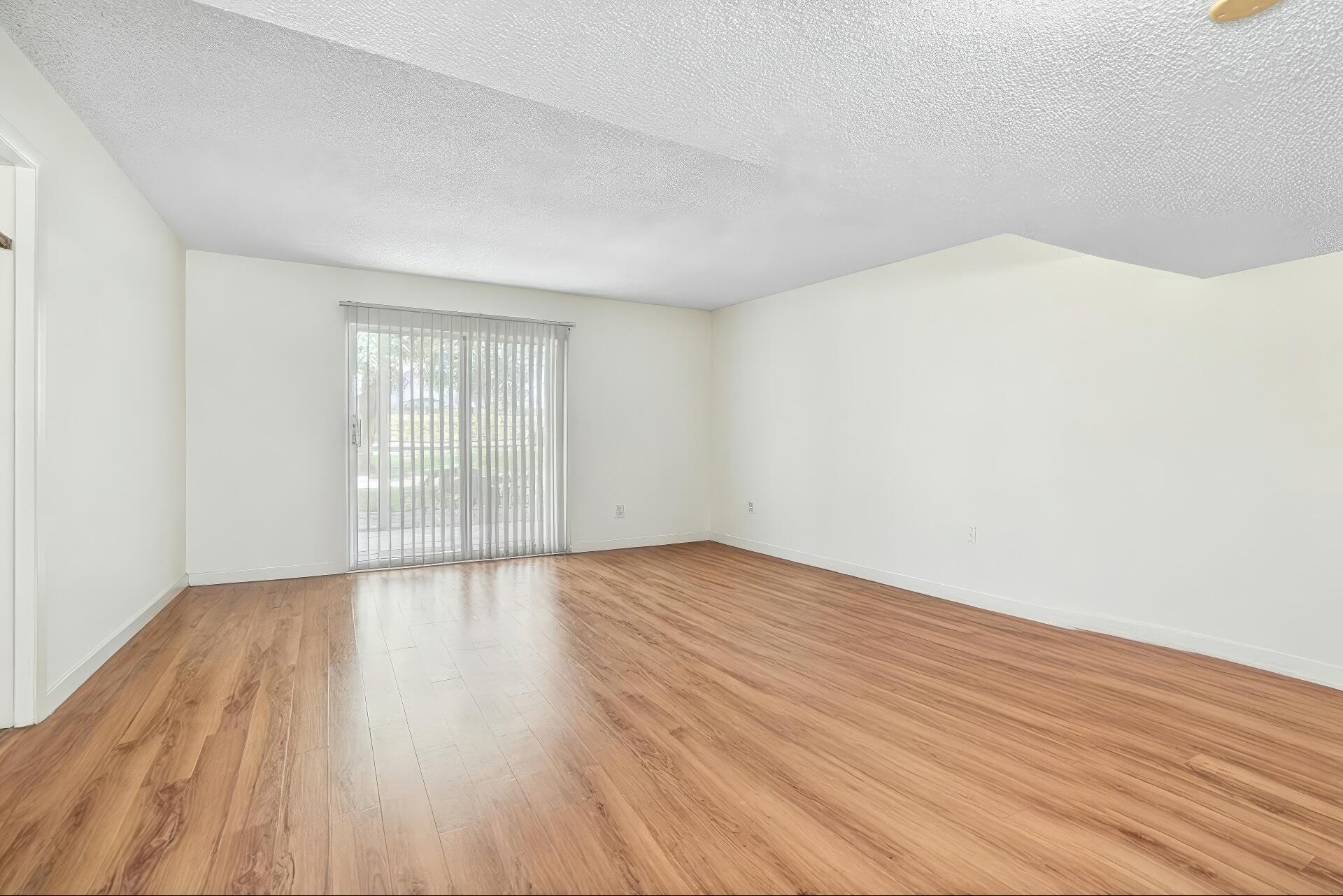 18081 SE Country Club Drive 4