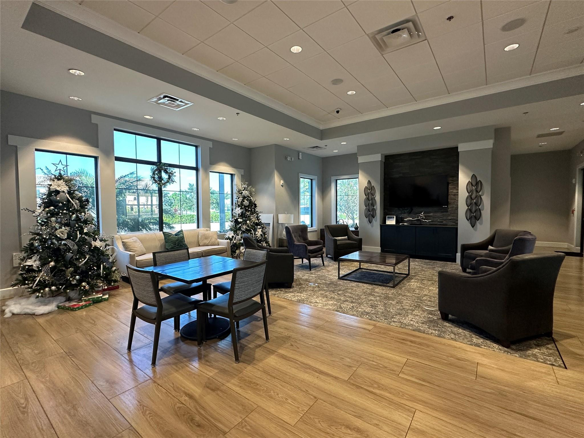 FIELDS AT GULFSTREAM POLO - Residential Lease