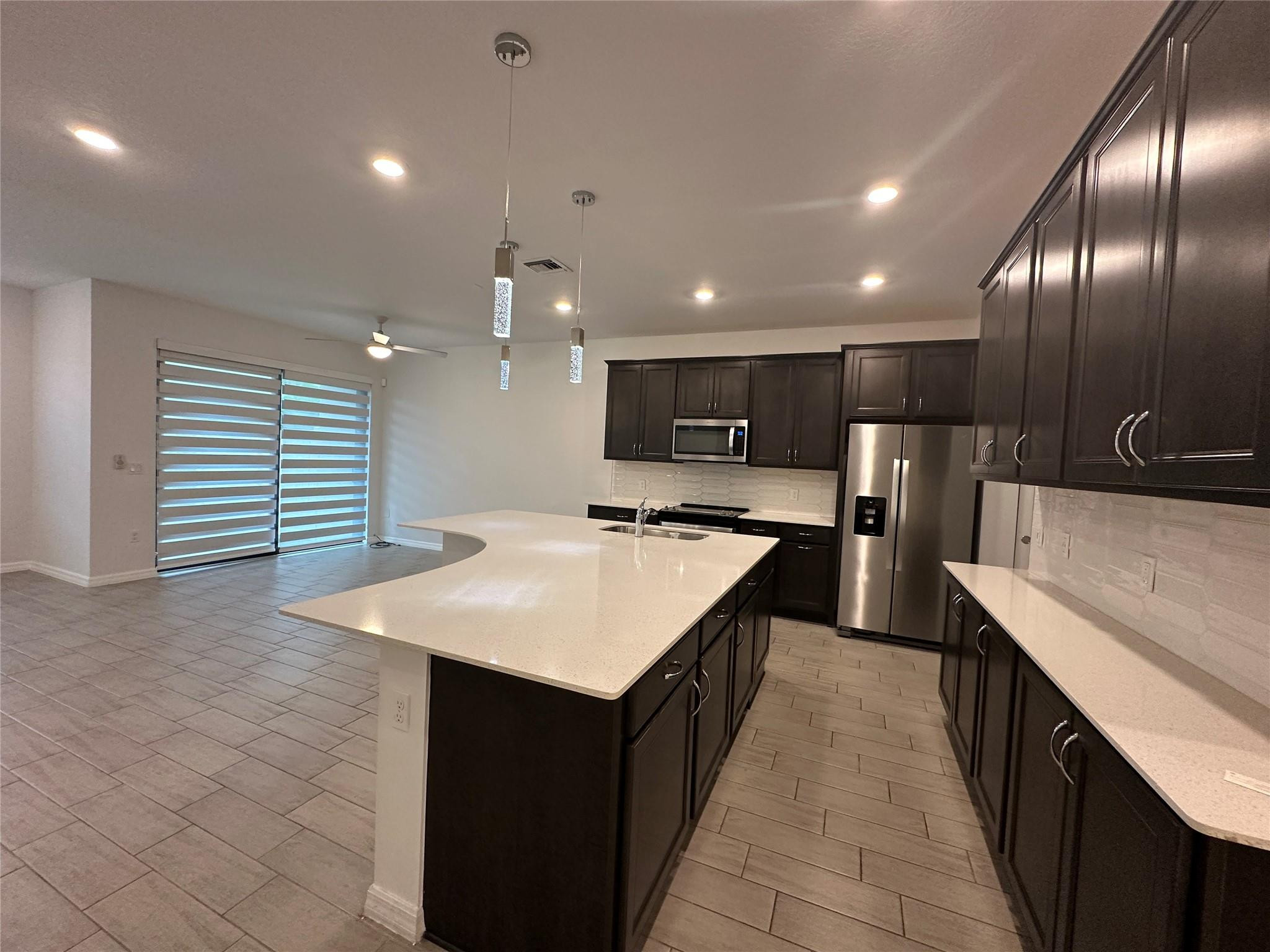 FIELDS AT GULFSTREAM POLO - Residential Lease