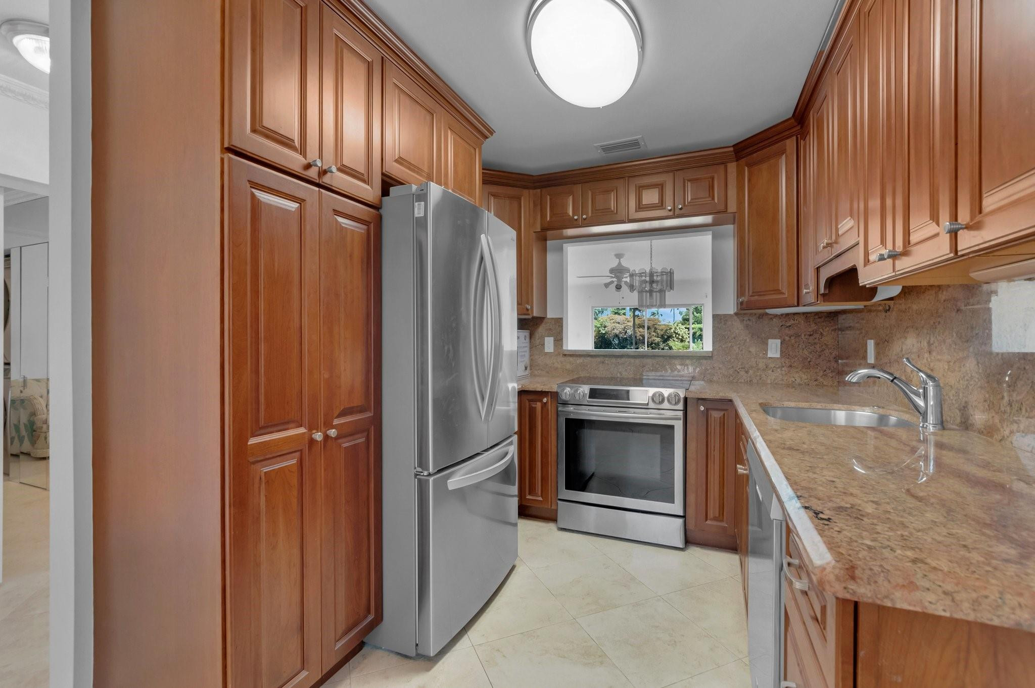 BOCA LAKES CONDO - Residential