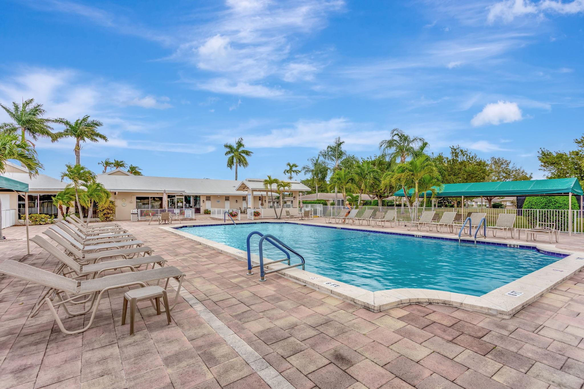 BOCA LAKES CONDO - Residential
