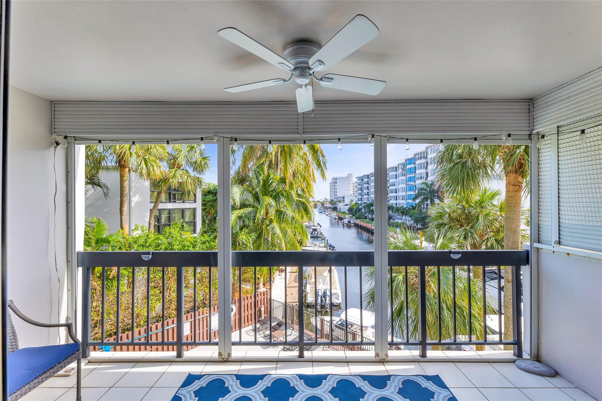 CORAL TOWERS CONDO - Residential