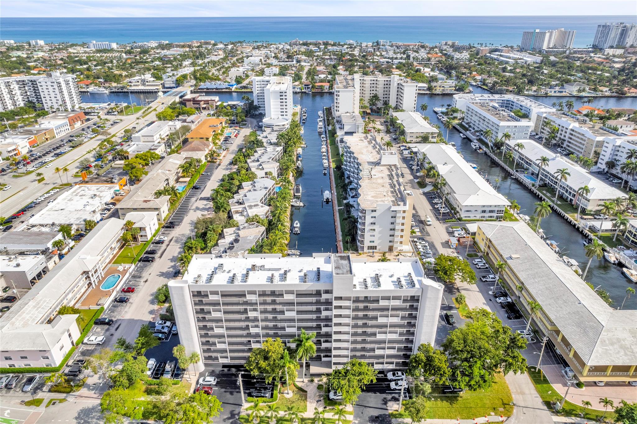 CORAL TOWERS CONDO - Residential