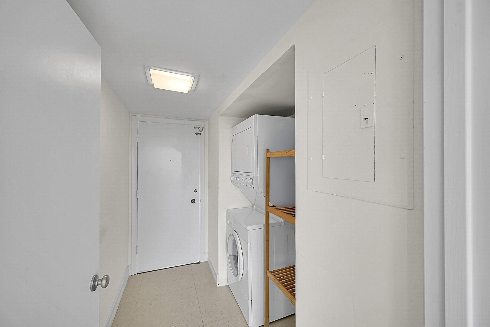 Boca Raton, Florida, 33432, United States, 2 Bedrooms Bedrooms, ,2 BathroomsBathrooms,Residential,Active,1943717