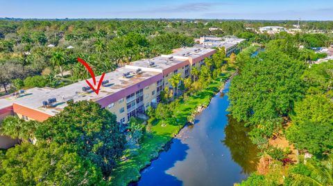 A home in Royal Palm Beach