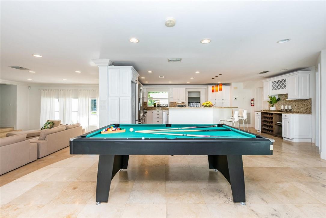 BEACH WAY HEIGHTS - Residential