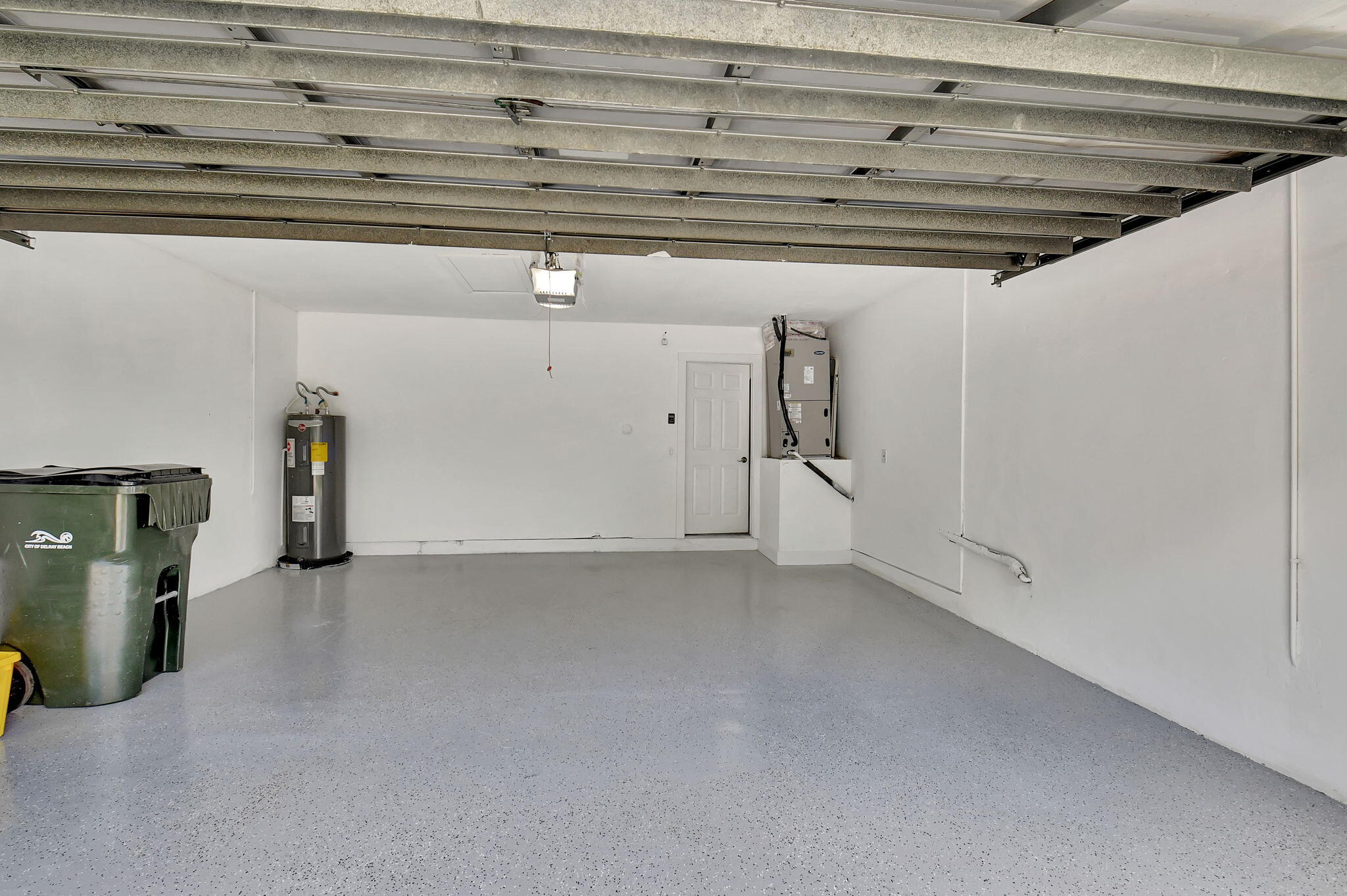 LAKE FOREST SOUTH - Residential Lease