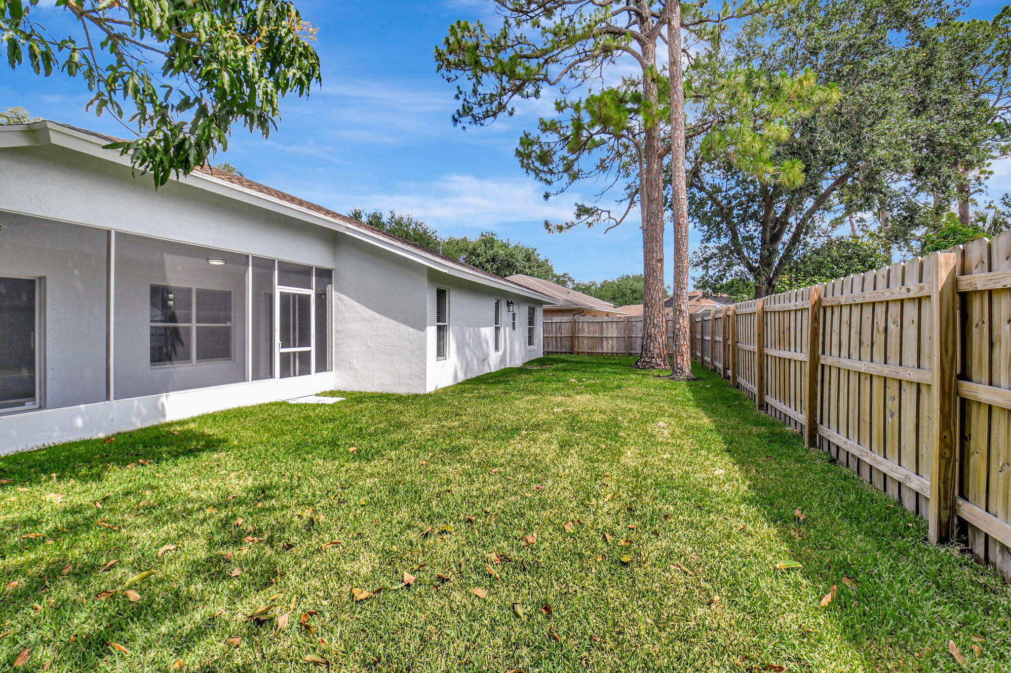 LAKE FOREST SOUTH - Residential Lease