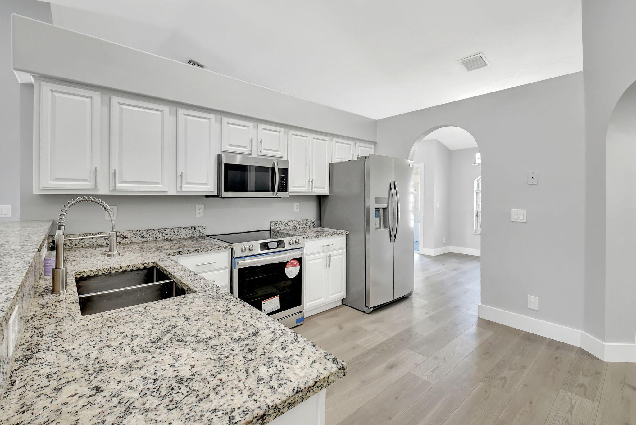 LAKE FOREST SOUTH - Residential Lease