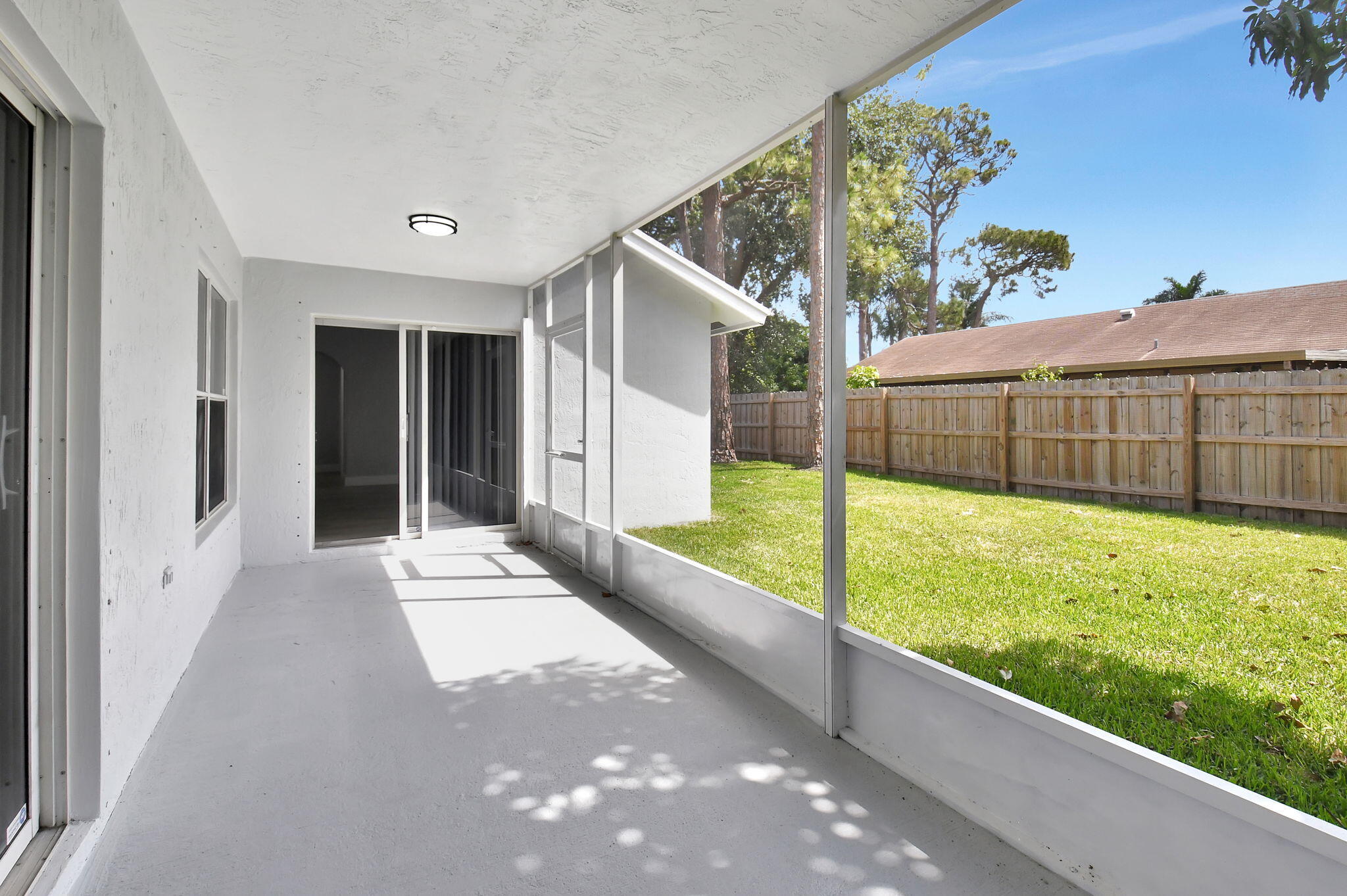 LAKE FOREST SOUTH - Residential Lease