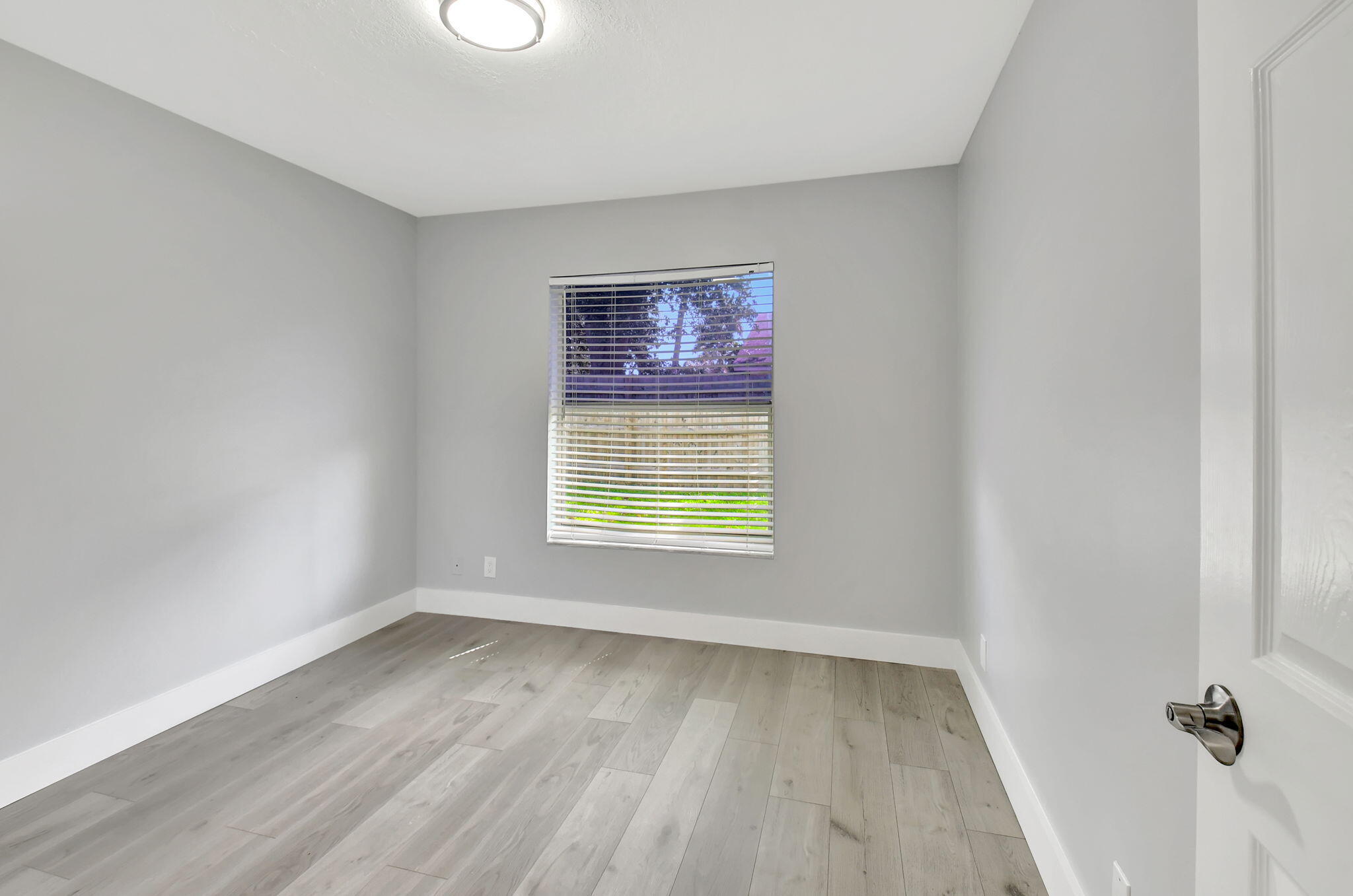 LAKE FOREST SOUTH - Residential Lease